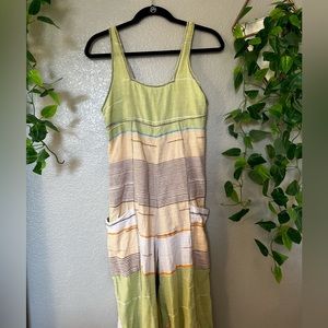 Urban outfitters adorable tie back romper!!